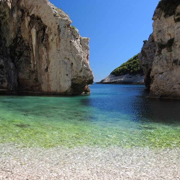 stiniva, otok vis