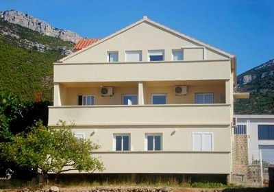 vila katina komiža