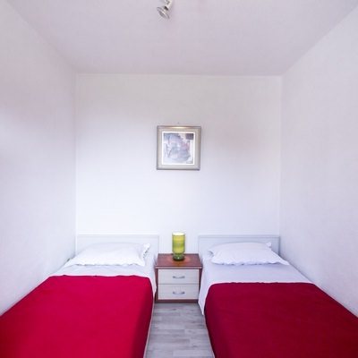 apartman roza, pogled na sobu